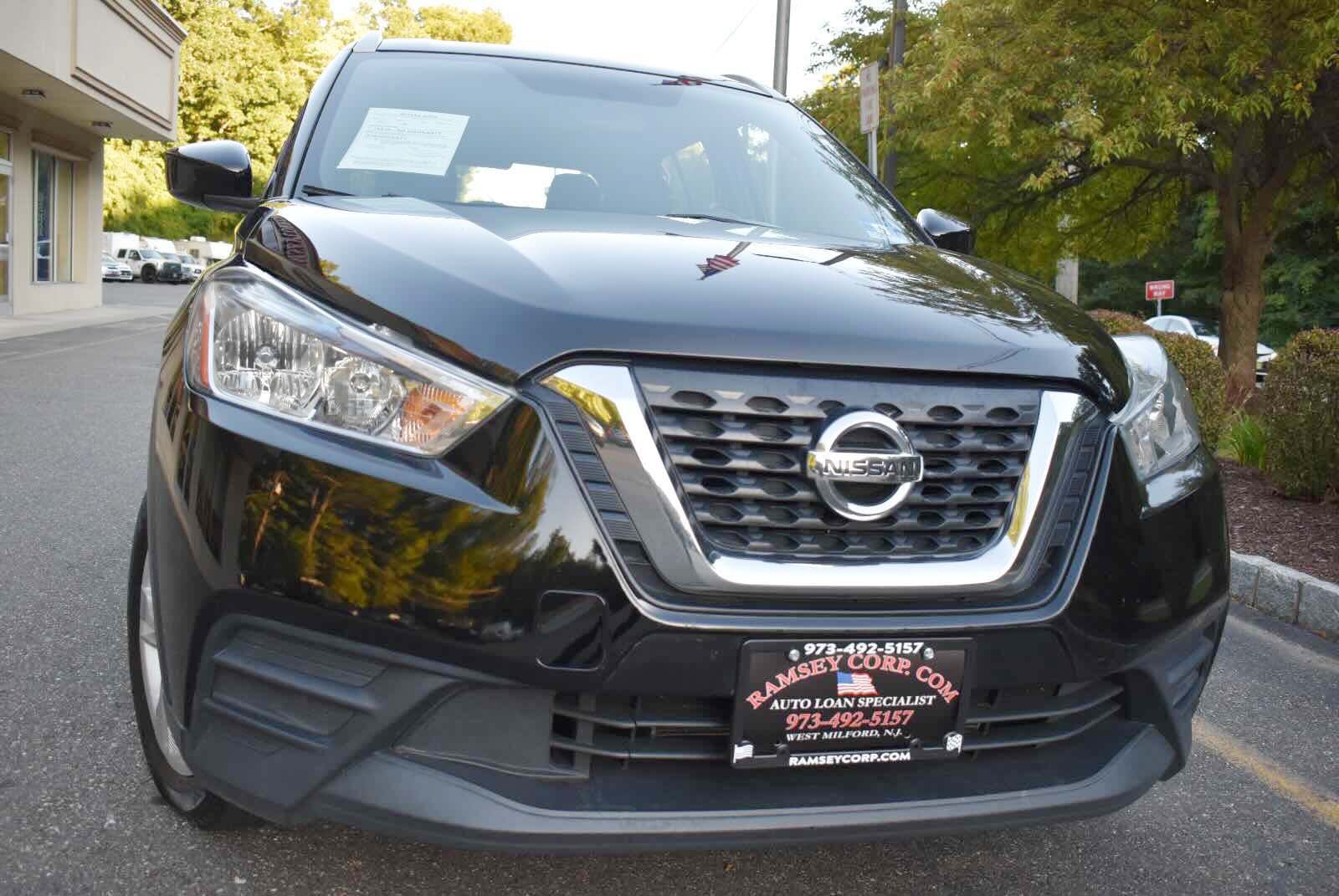 Used 2018 Nissan Kicks S FWD image 53