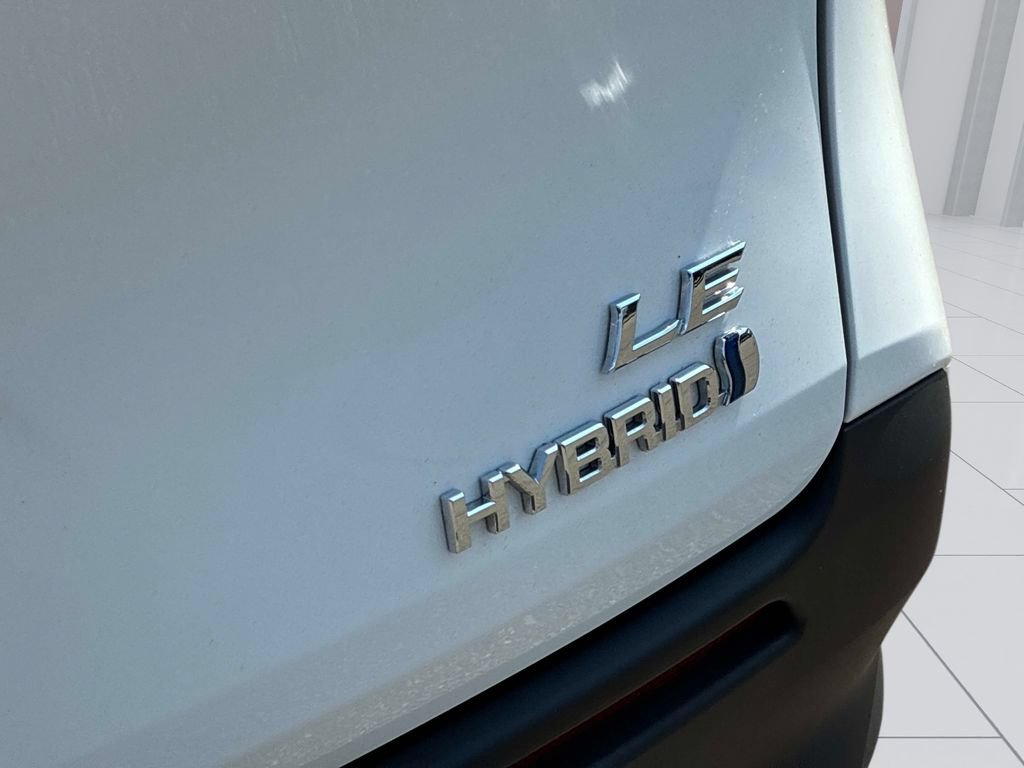 Used 2023 Toyota Sienna LE FWD image 12
