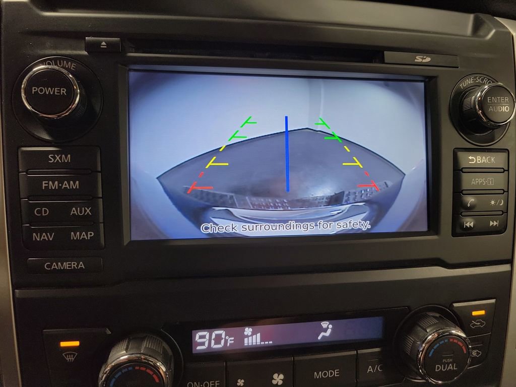 Used 2017 Nissan Titan SL image 19