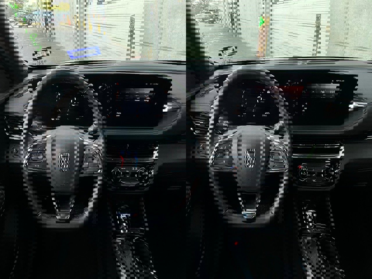 Used 2025 Buick Envista Sport Touring image 12