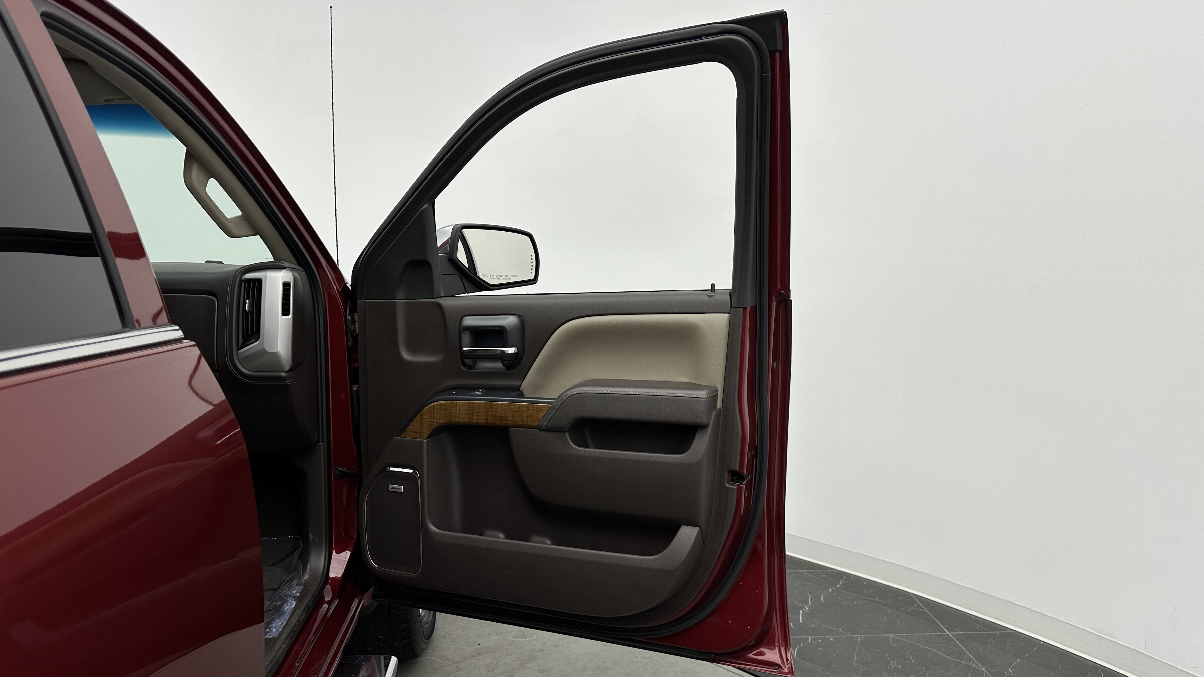 Used 2018 GMC Sierra 1500 SLT w/ SLT Premium Package RWD image 30