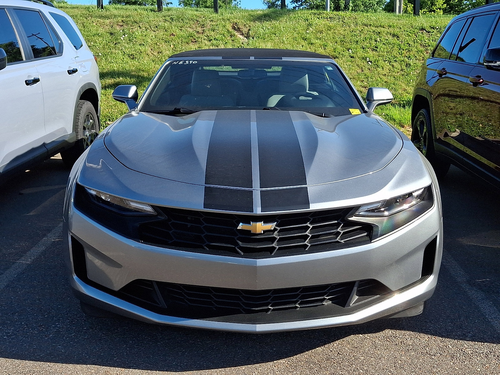 Used 2024 Chevrolet Camaro LT RWD image 2
