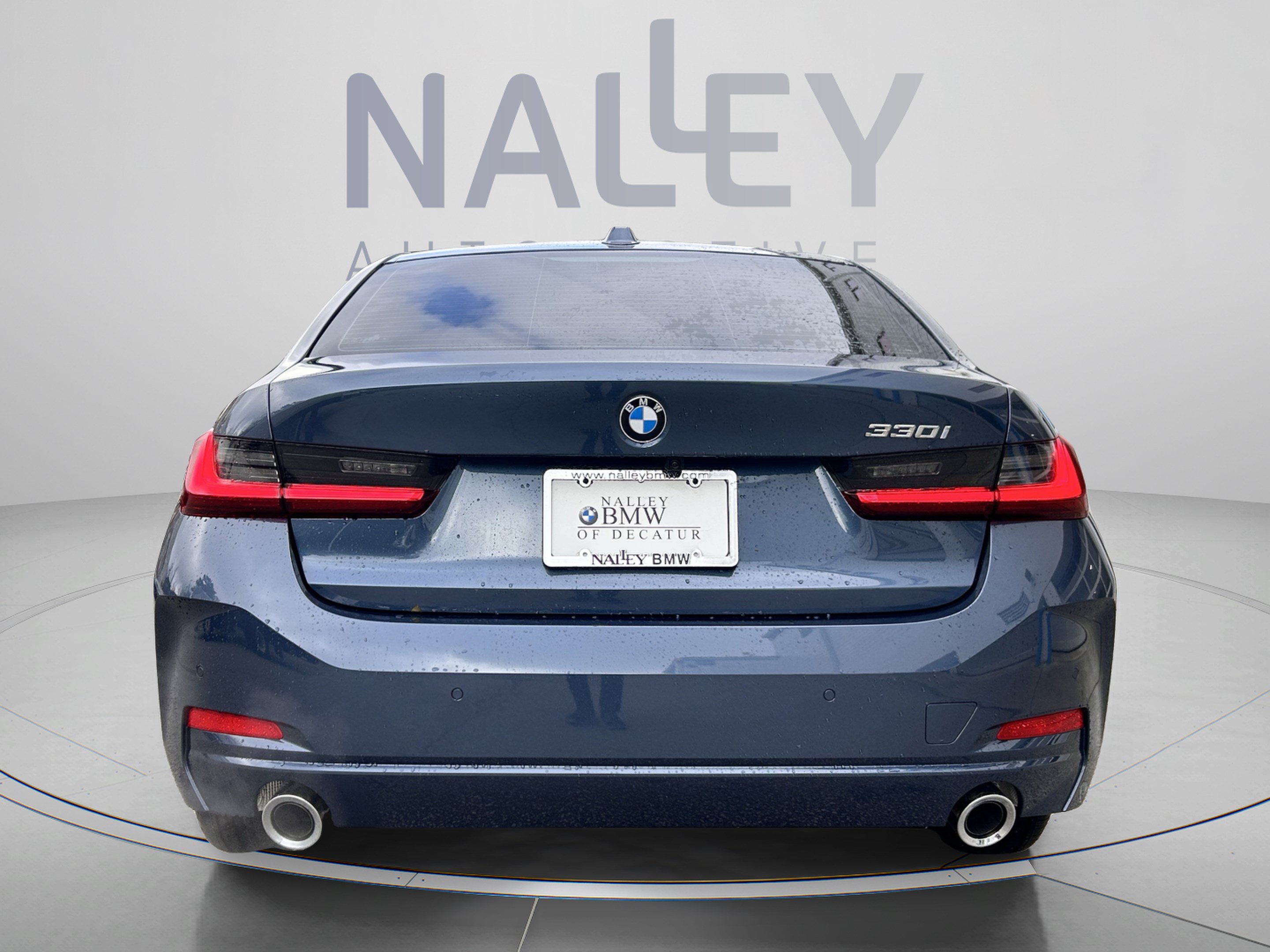 Used 2026 BMW 330i Sedan w/ Premium Package RWD image 4