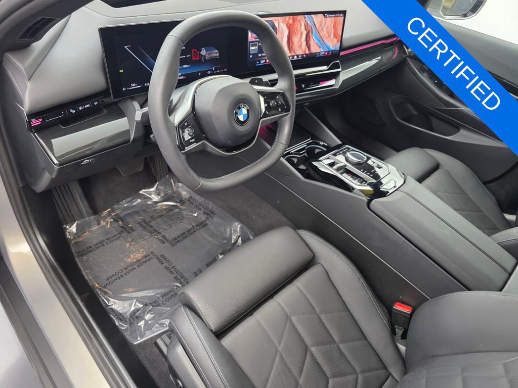 Certified 2024 BMW 530i w/ Premium Package RWD image 10