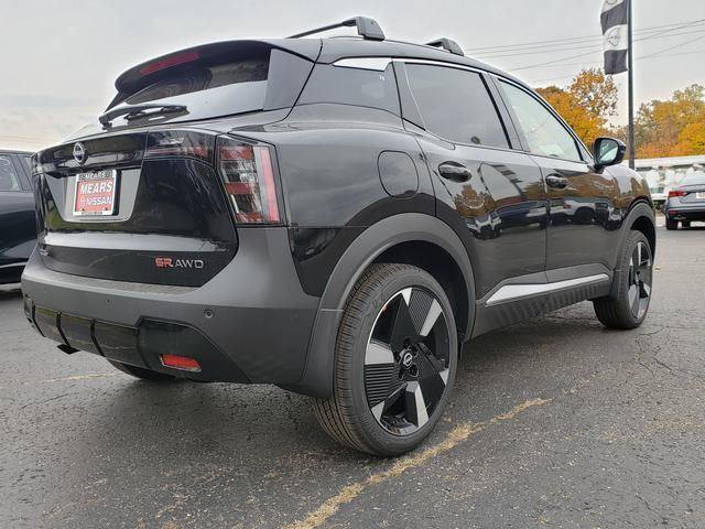 New 2026 Nissan Kicks SR w/ SR Premium Package AWD/4WD image 7