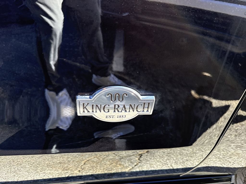 Used 2025 Ford Expedition Max King Ranch image 15