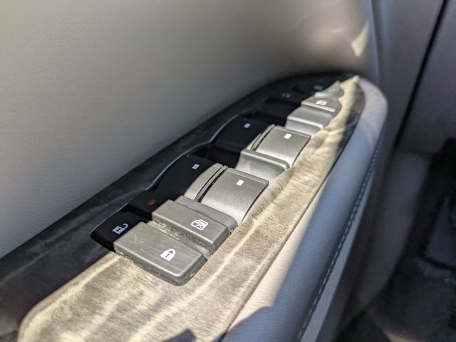Used 2014 Buick Enclave Leather FWD image 27