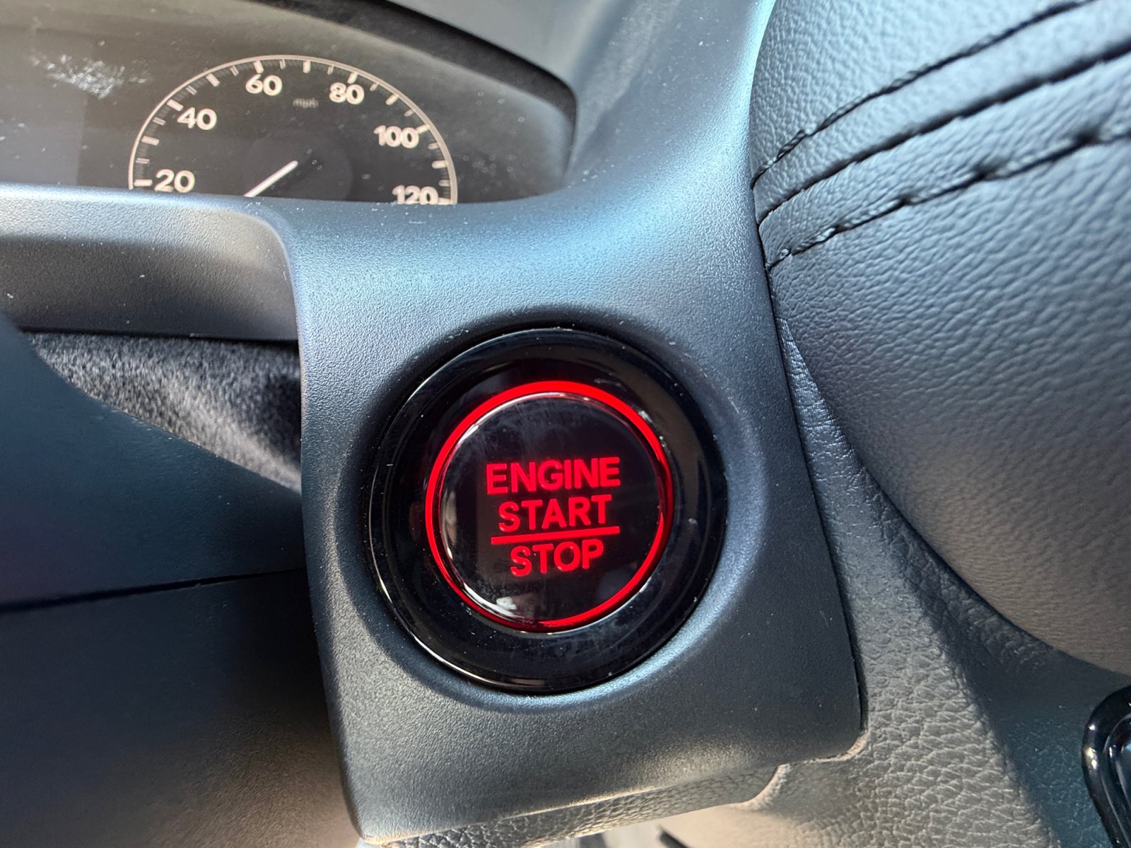 Used 2024 Honda HR-V LX image 30