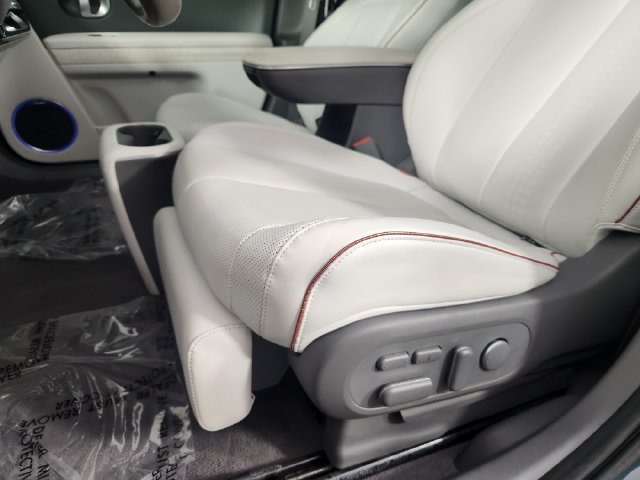 Certified 2023 Hyundai Ioniq 5 Limited AWD/4WD image 12