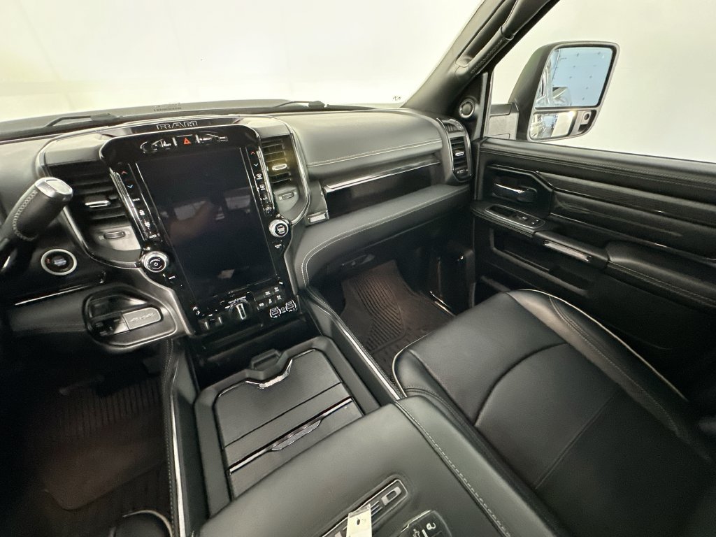 Used 2024 RAM 2500 Limited AWD/4WD image 11