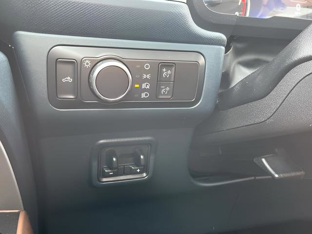 Used 2022 Ford Maverick Lariat w/ Lariat Luxury Package image 14