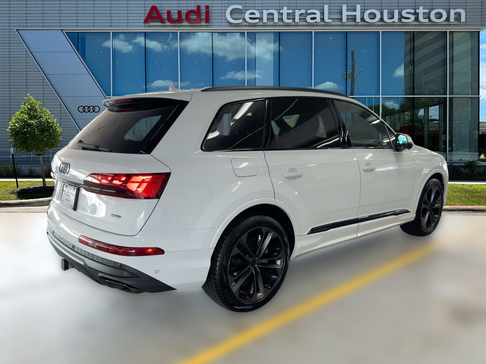 New 2026 Audi Q7 3.0T Prestige image 9