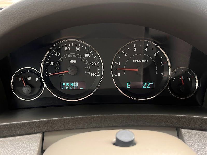 Used 2007 Jeep Grand Cherokee Laredo image 13