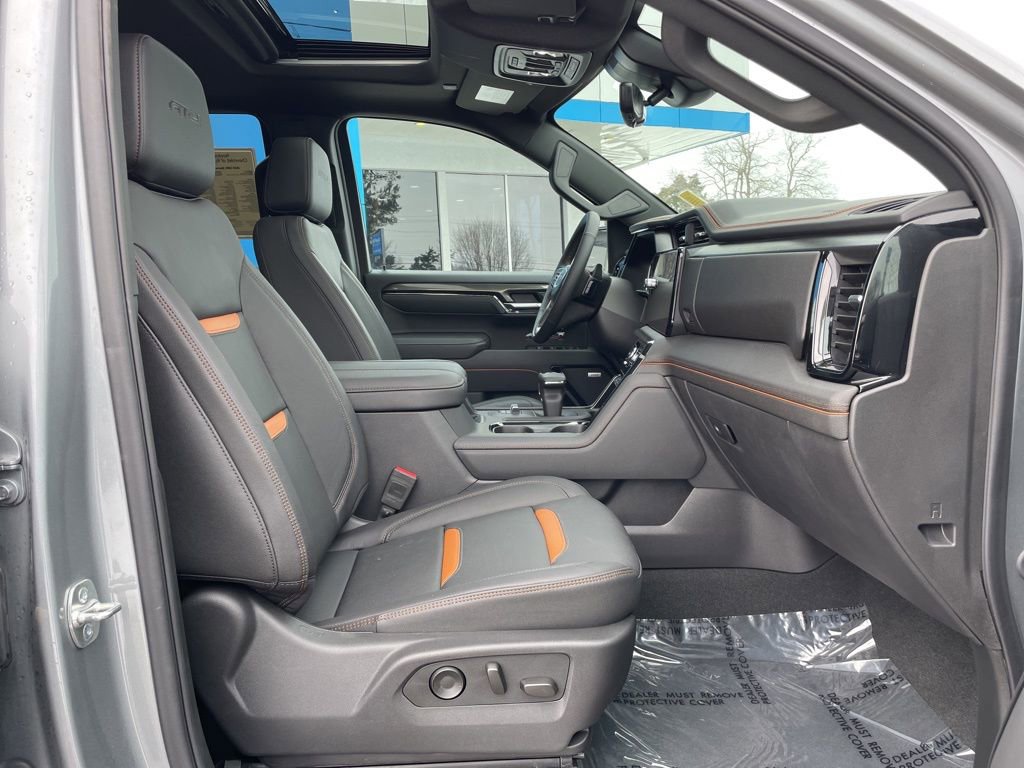 Used 2025 GMC Sierra 1500 AT4 w/ AT4 Premium Package image 27
