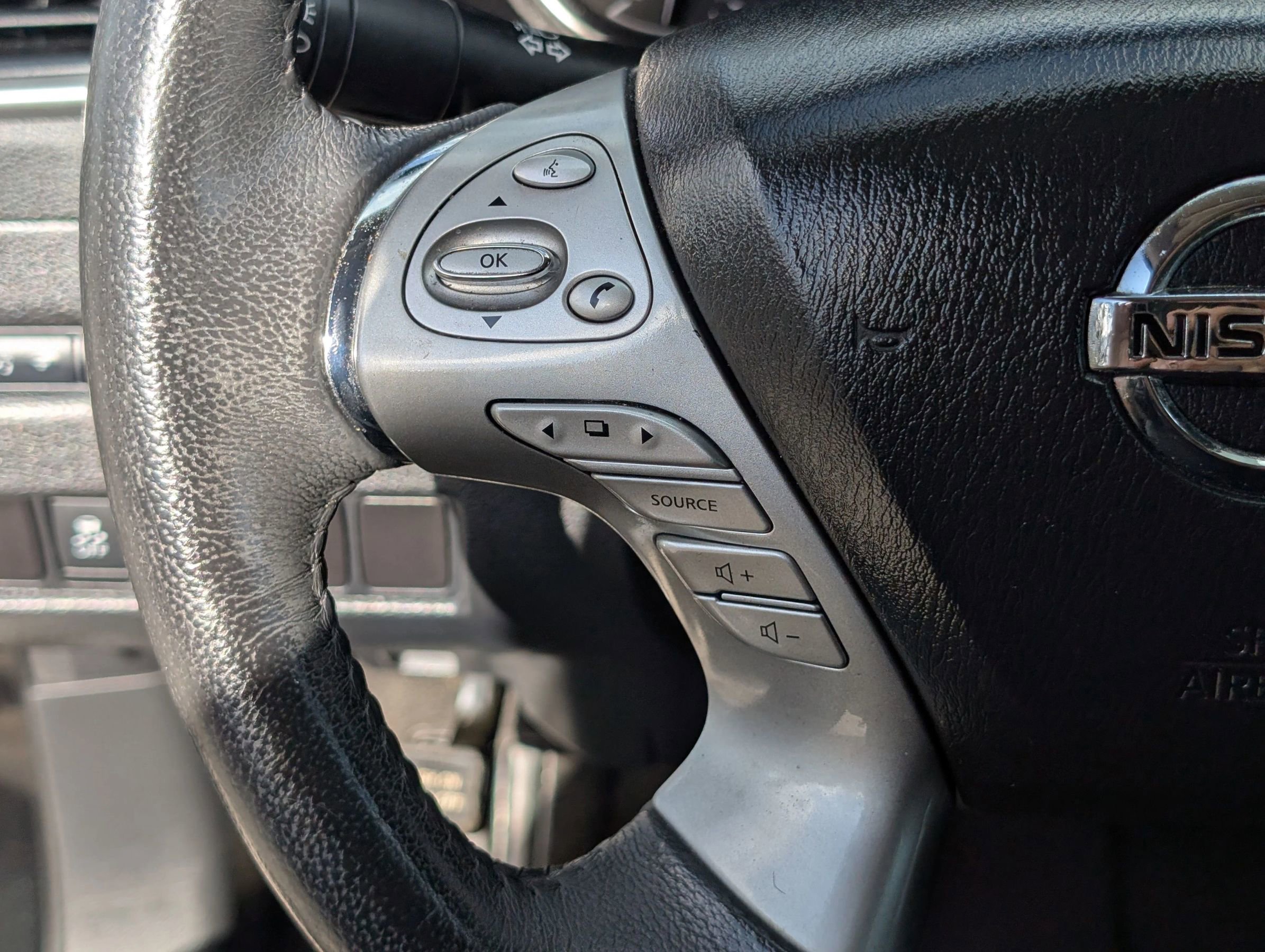 Used 2017 Nissan Murano SV image 22