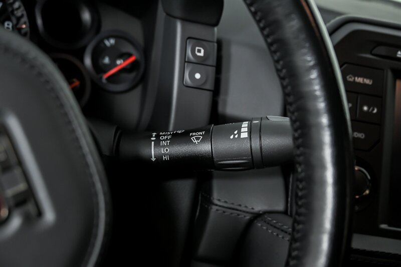 Used 2019 Nissan GT-R Premium AWD/4WD image 28