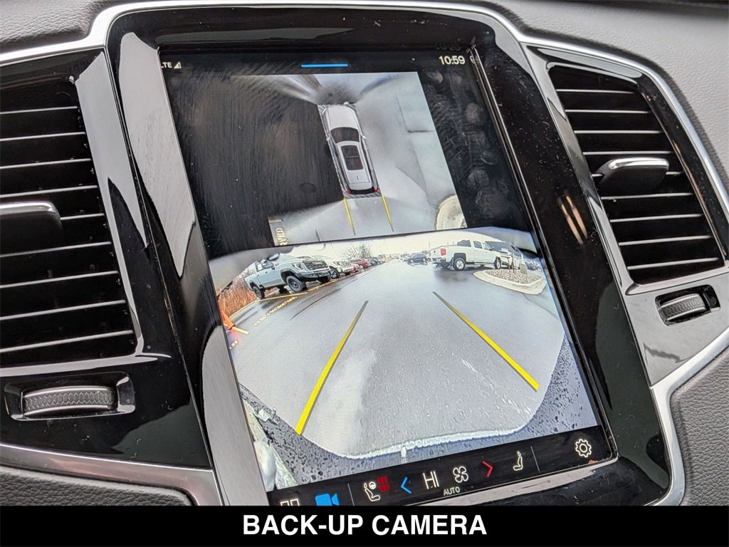 Used 2024 Volvo XC90 B6 Ultimate w/ Lounge Package image 7