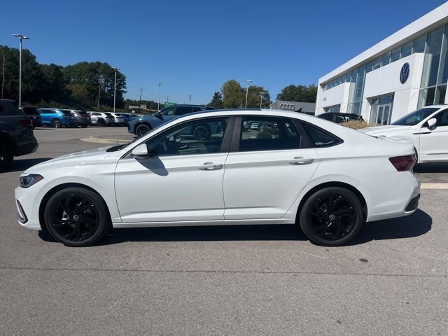 New 2026 Volkswagen Jetta SE FWD video 3