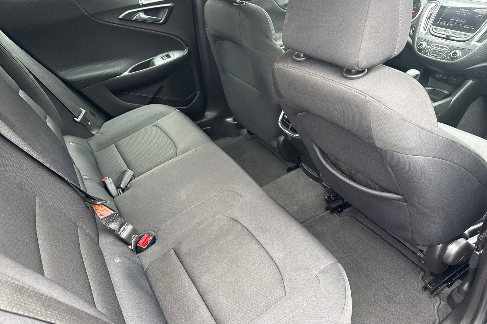 Used 2023 Chevrolet Malibu LT FWD image 23