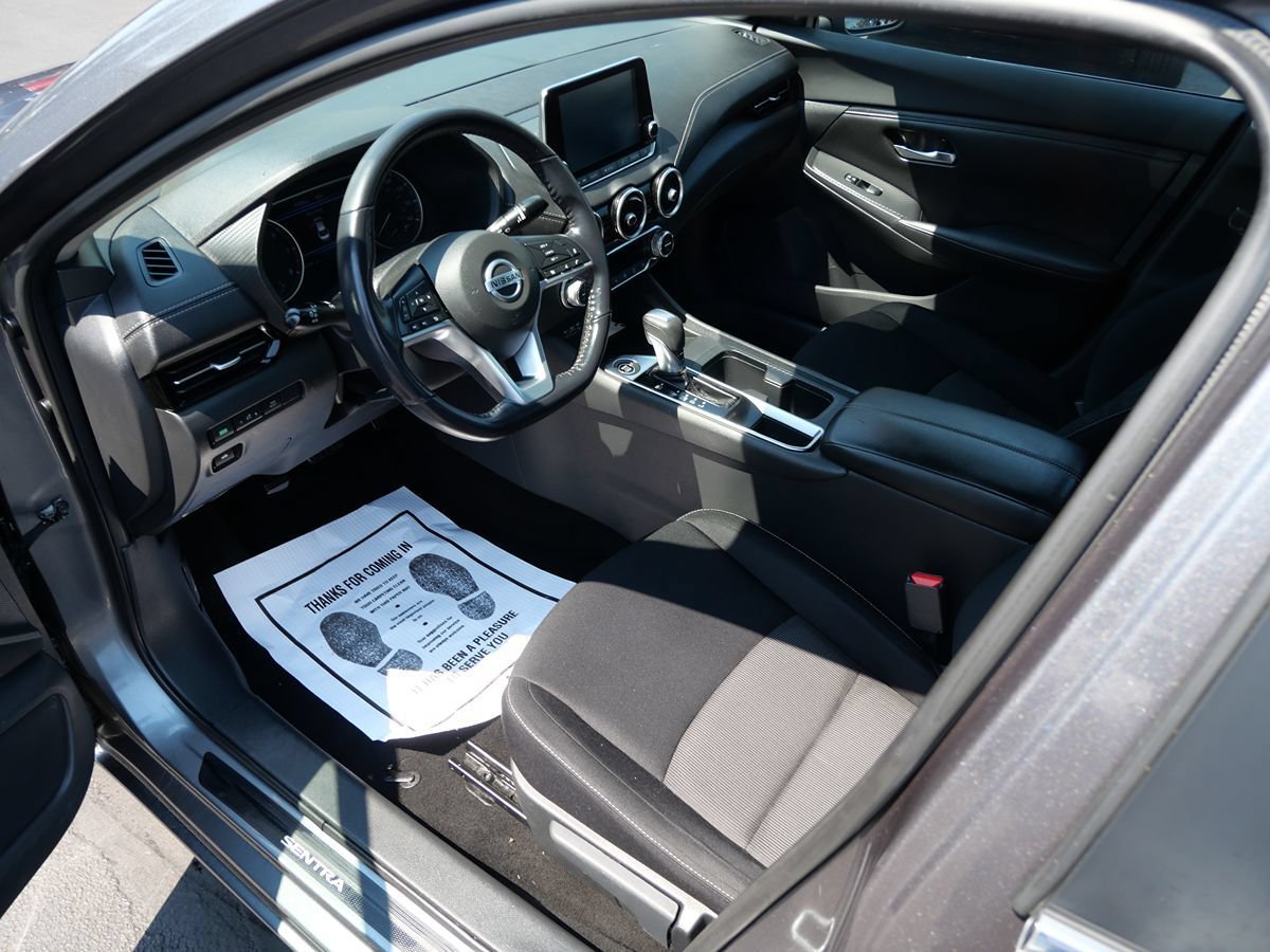 Used 2020 Nissan Sentra SV FWD image 9