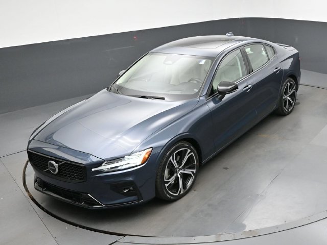 Certified 2024 Volvo S60 B5 Ultimate w/ Climate Package AWD/4WD image 45
