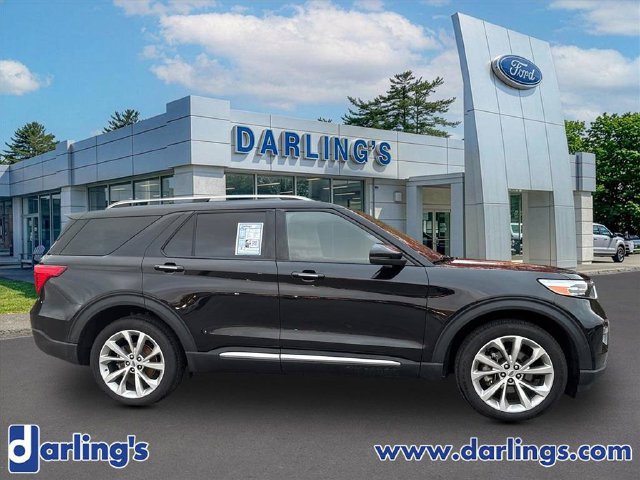Used 2023 Ford Explorer Platinum w/ Technology Package AWD/4WD image 4