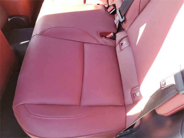 New 2026 MAZDA MAZDA3 Hatchback w/Premium Plus Pkg image 15