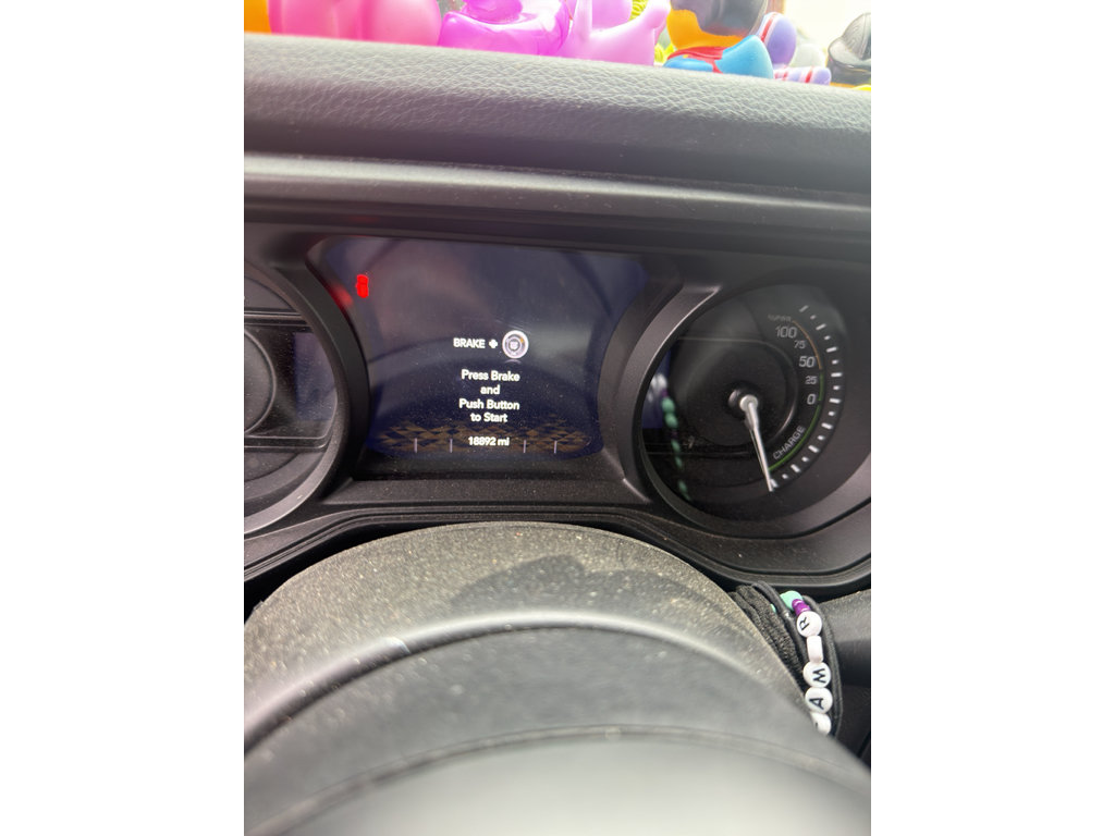 Used 2024 Jeep Wrangler Unlimited AWD/4WD image 9