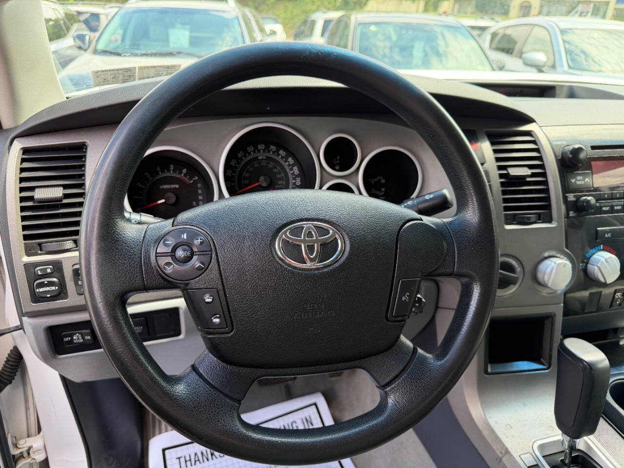 Used 2010 Toyota Tundra 4x4 Double Cab image 20