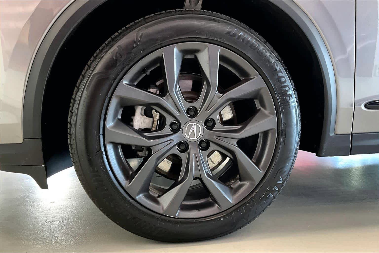 Used 2023 Acura MDX A-Spec image 8