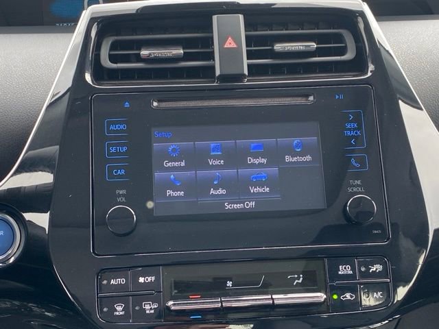 Used 2019 Toyota Prius XLE w/ Premium Convenience Package FWD image 12