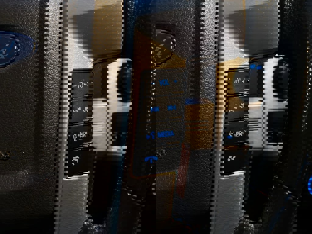 Used 2013 Ford F150 Platinum image 24