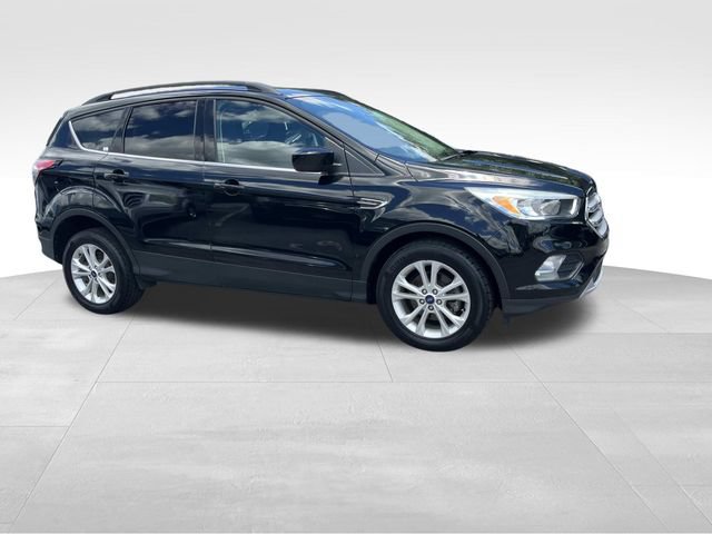 Used 2018 Ford Escape SE w/ SE Sync 3 Package FWD video 2