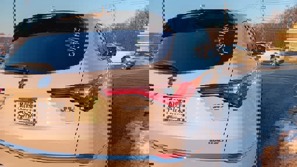 Used 2023 Acura MDX SH-AWD image 6