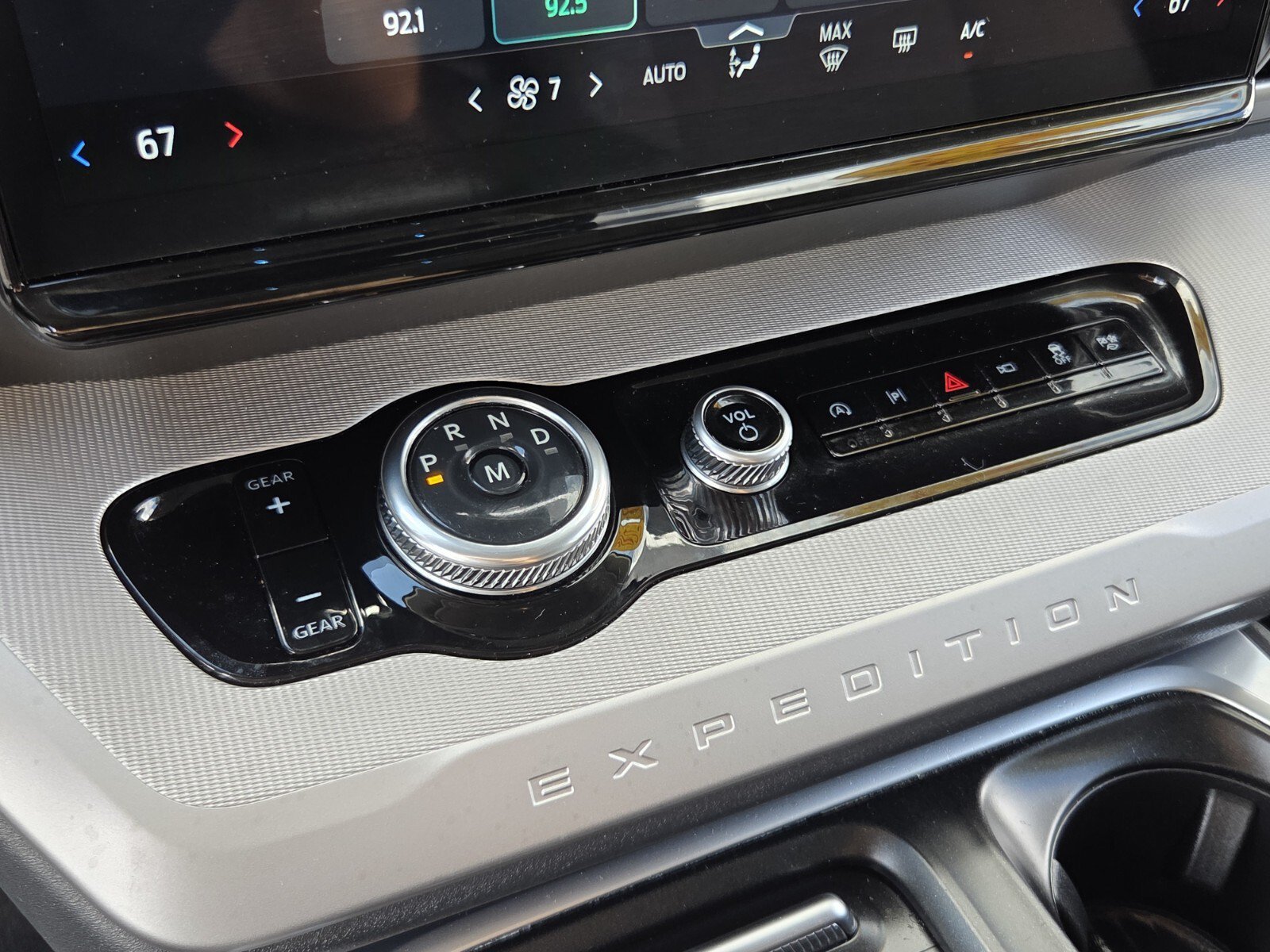 Used 2025 Ford Expedition Max Active RWD image 30