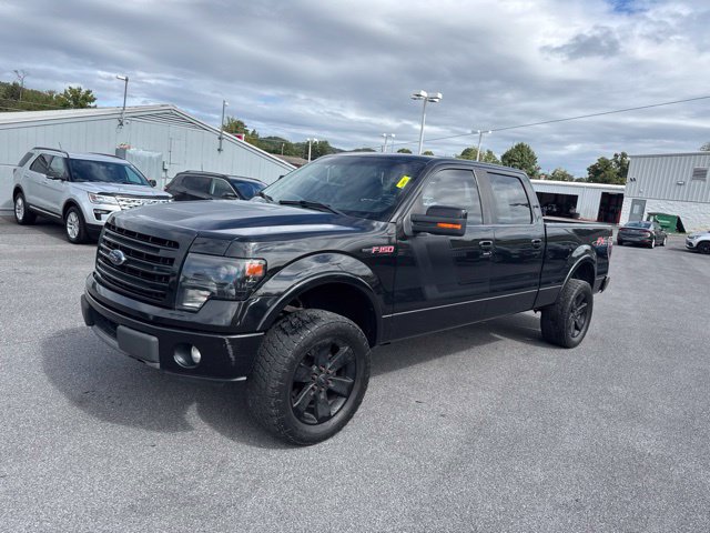 Used 2014 Ford F150 FX4 w/ Equipment Group 402A Luxury AWD/4WD image 4