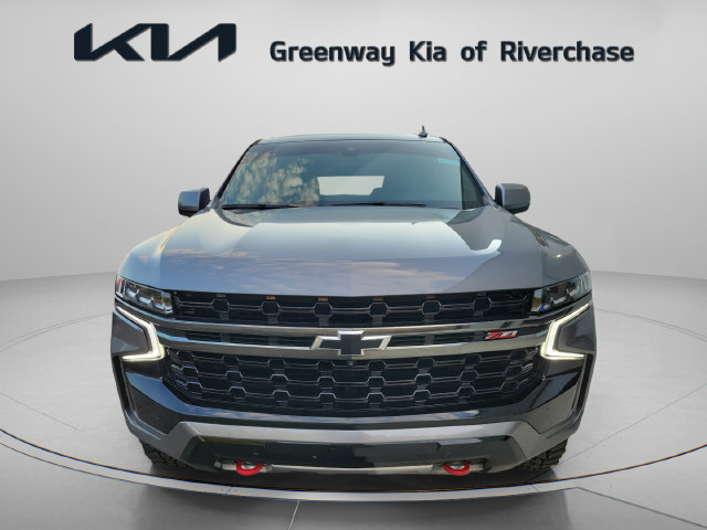 Used 2021 Chevrolet Tahoe Z71 w/ Luxury Package AWD/4WD image 2