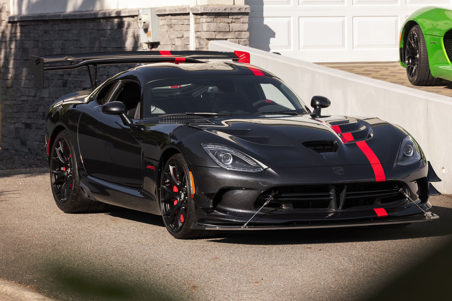 Used 2017 Dodge Viper ACR w/ Extreme Aero Package RWD image 22
