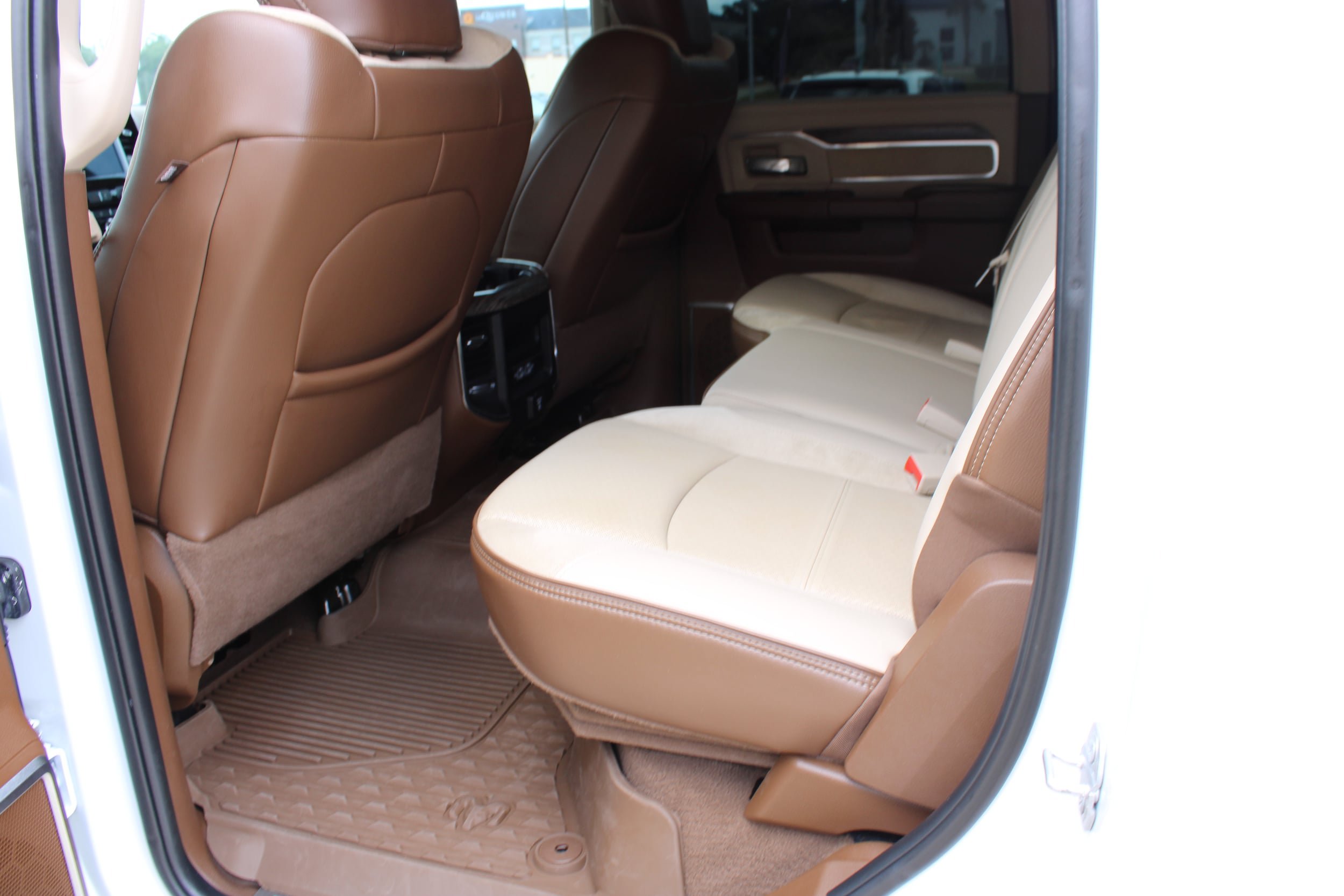 Certified 2021 RAM 2500 Laramie AWD/4WD image 21