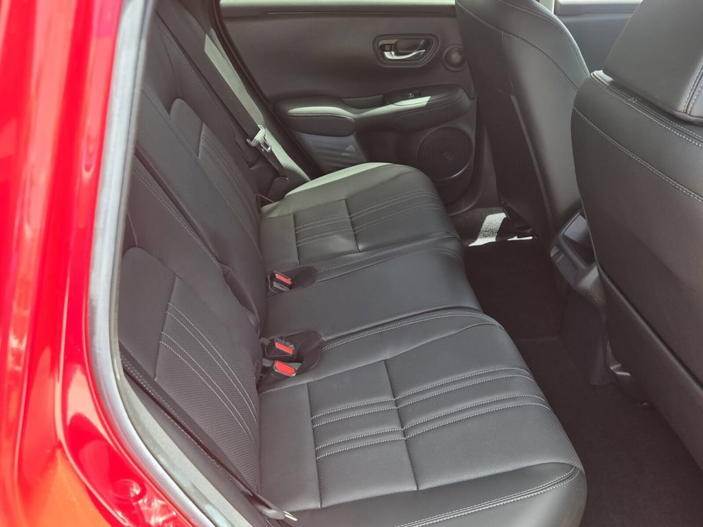 Certified 2025 Honda HR-V EX-L image 15