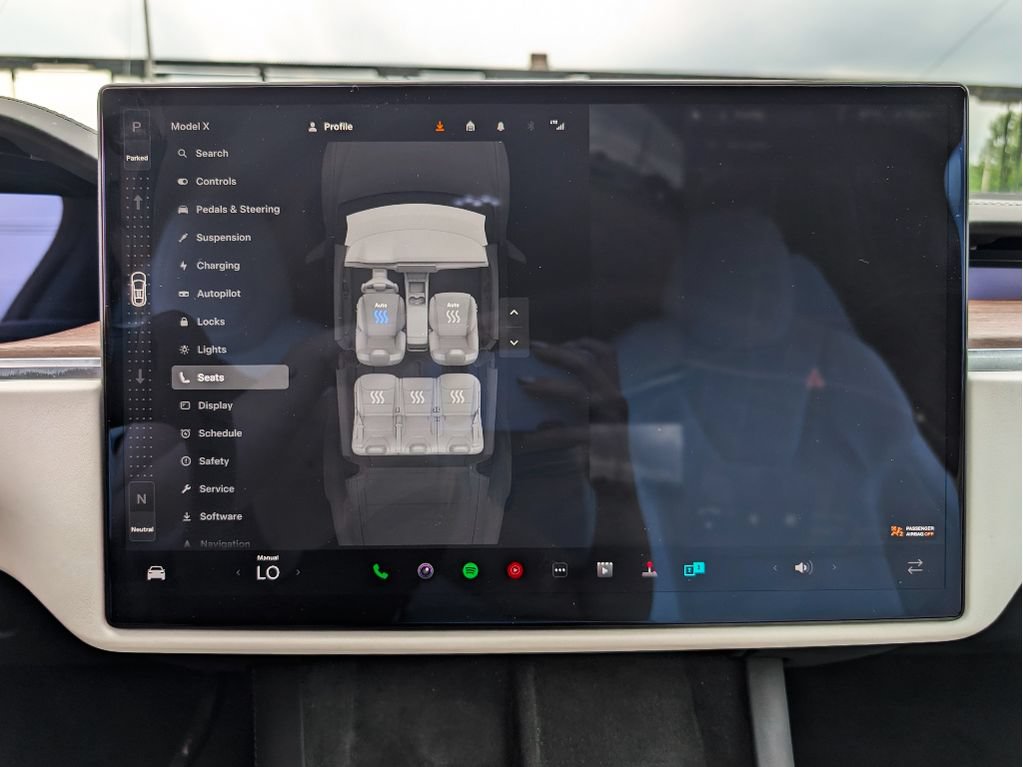 Used 2022 Tesla Model X AWD/4WD image 29
