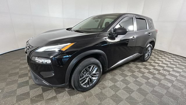 Used 2021 Nissan Rogue S AWD/4WD image 6