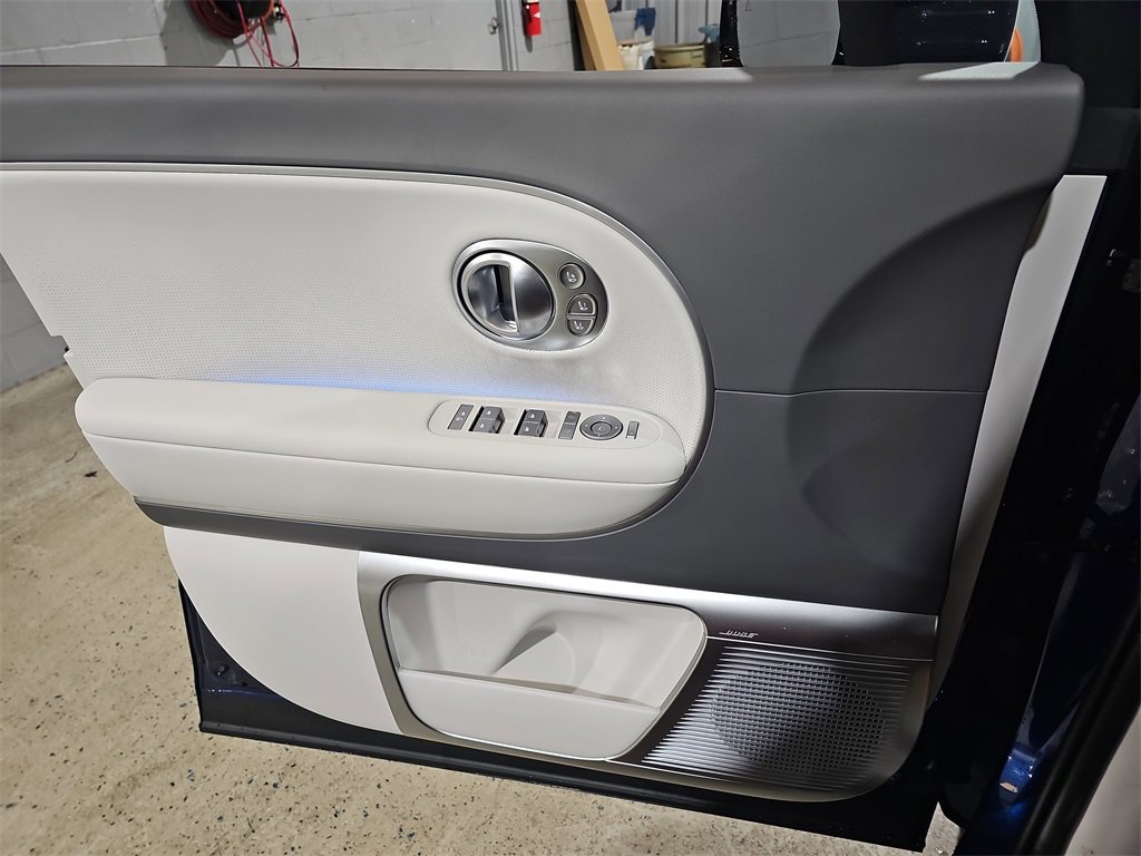 New 2026 Hyundai Ioniq 9 Calligraphy image 28
