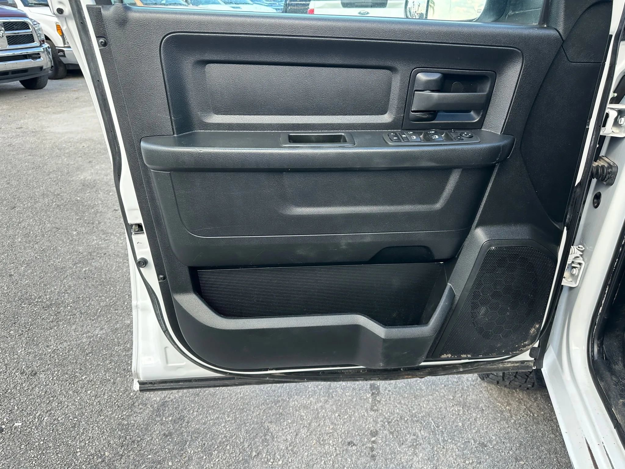 Used 2022 RAM 2500 Tradesman image 9