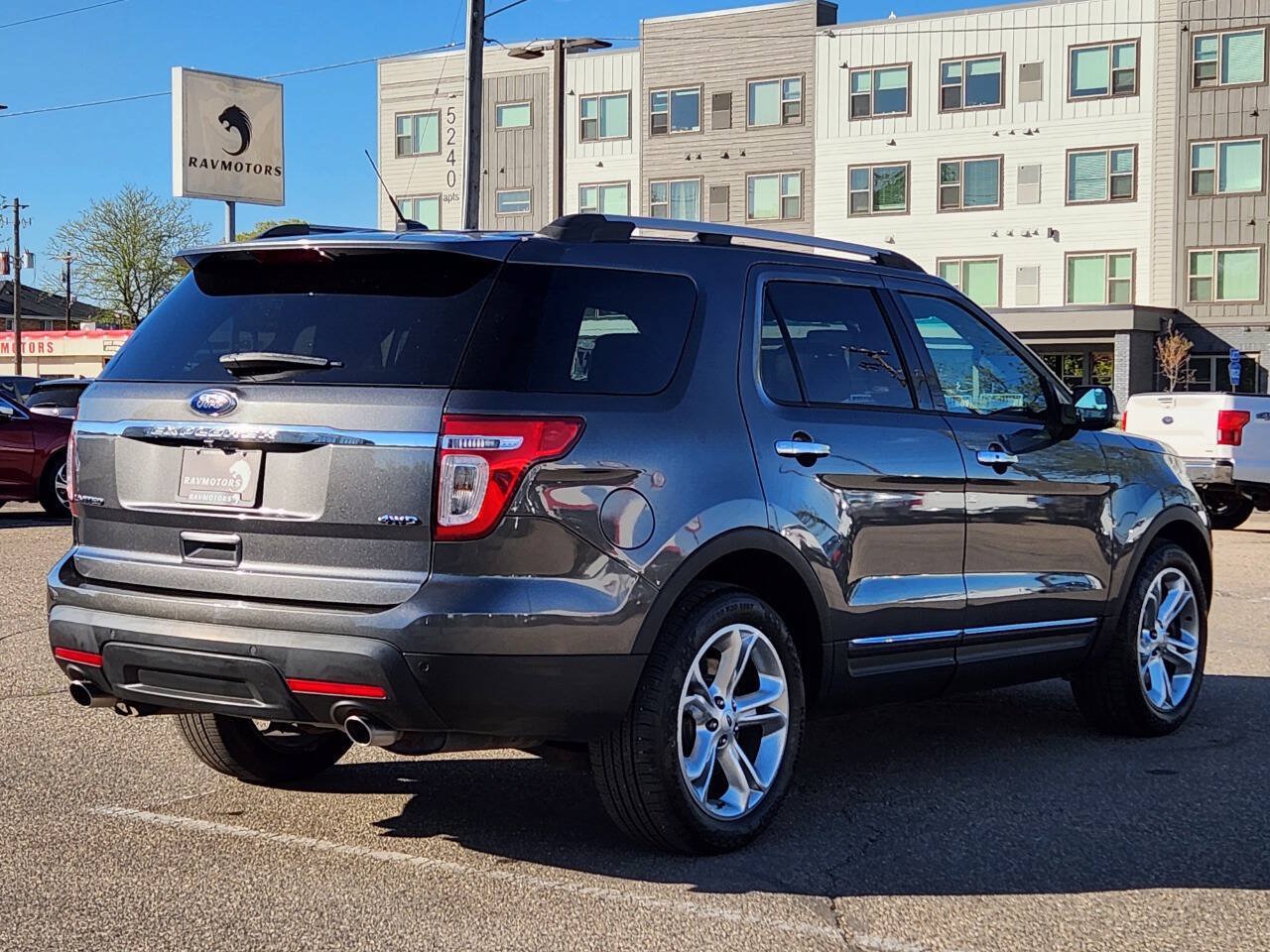 Used 2015 Ford Explorer Limited AWD/4WD image 10