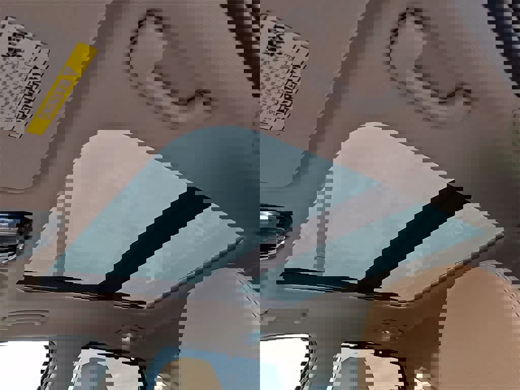 Used 2025 Hyundai Sonata Limited image 13