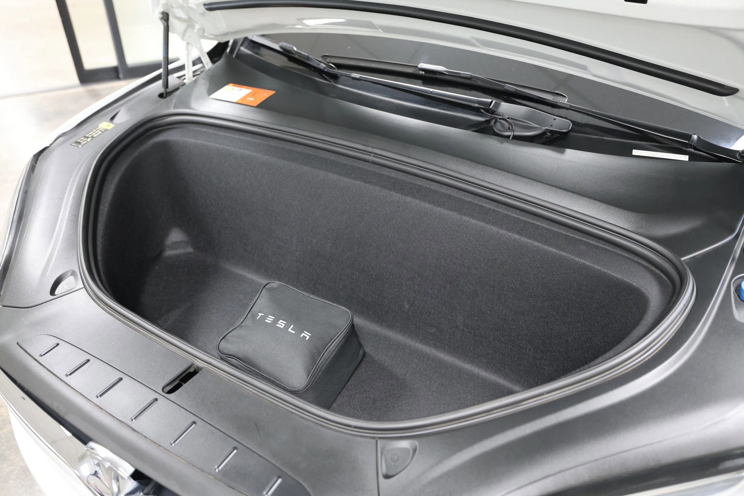 Used 2017 Tesla Model X 100D image 54