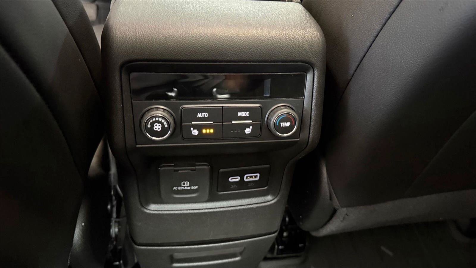 Used 2023 GMC Acadia AT4 w/ Technology Package AWD/4WD image 47