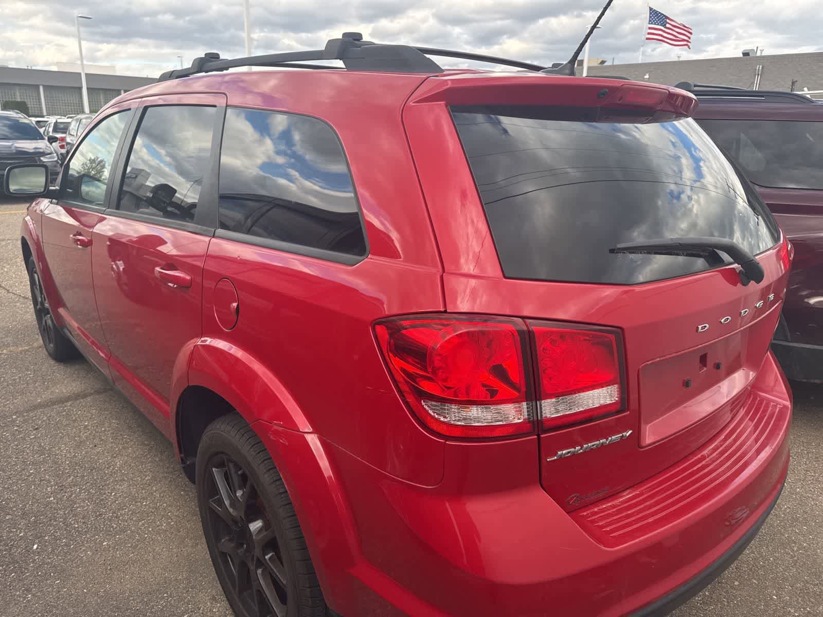 Used 2015 Dodge Journey SXT w/ Blacktop Package FWD image 28