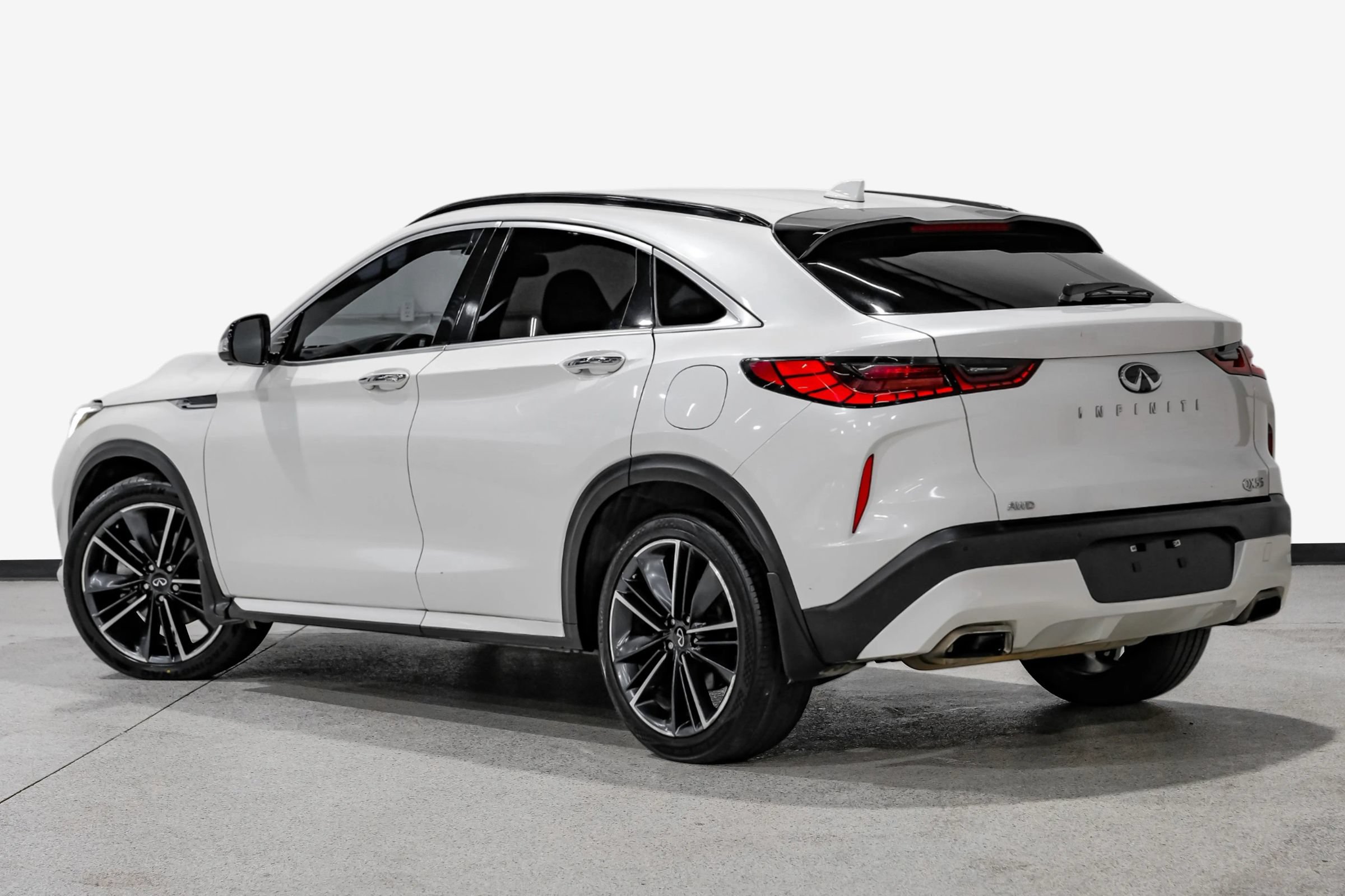 Used 2022 INFINITI QX55 Sensory w/ Lighting Package AWD/4WD image 8